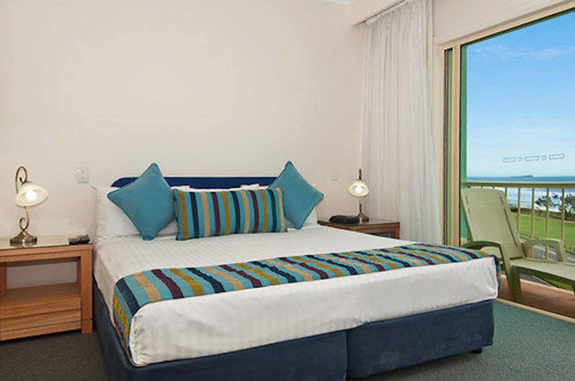 Alex Seaside Resort Alexandra Headland Exterior foto